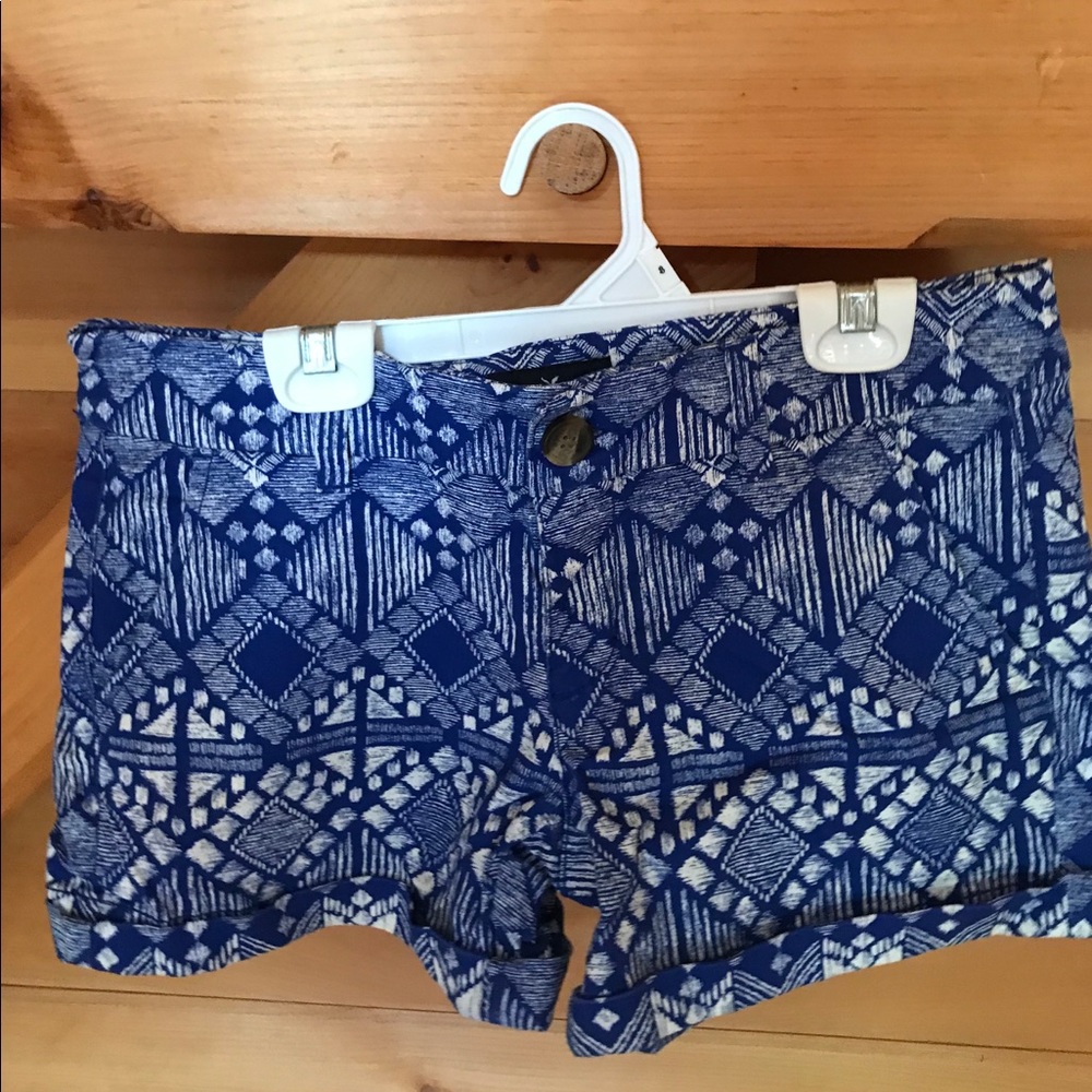 American Eagle Cargo Shorts